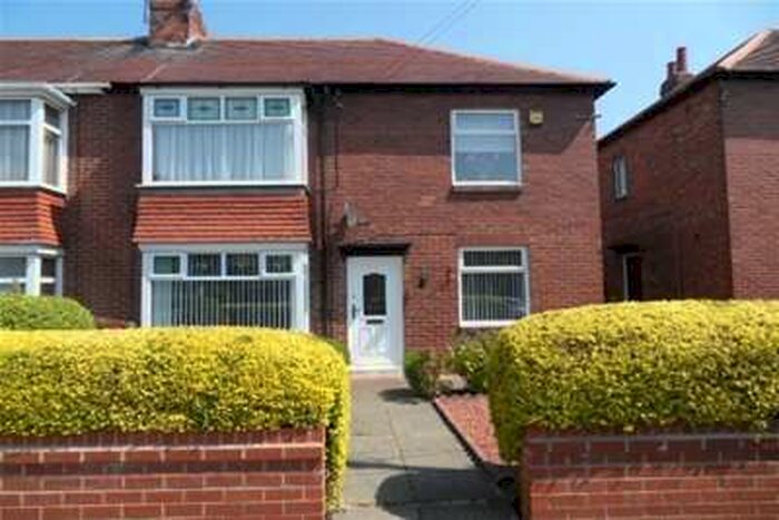 2 Bedroom Flat To Rent In Holm Green, West Monkseaton, NE25