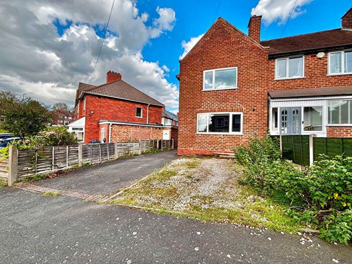 2 Bedroom End Of Terrace House For Sale In Ashover Road, Great Barr, Birmingham, B44