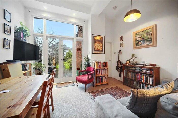 1 Bedroom Flat To Rent In Walm Lane, London, NW2