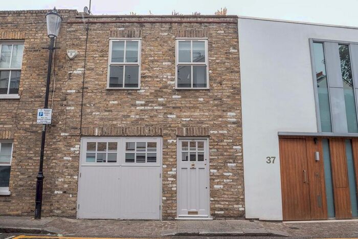 1 Bedroom Mews To Rent In Pottery Lane, London, W11