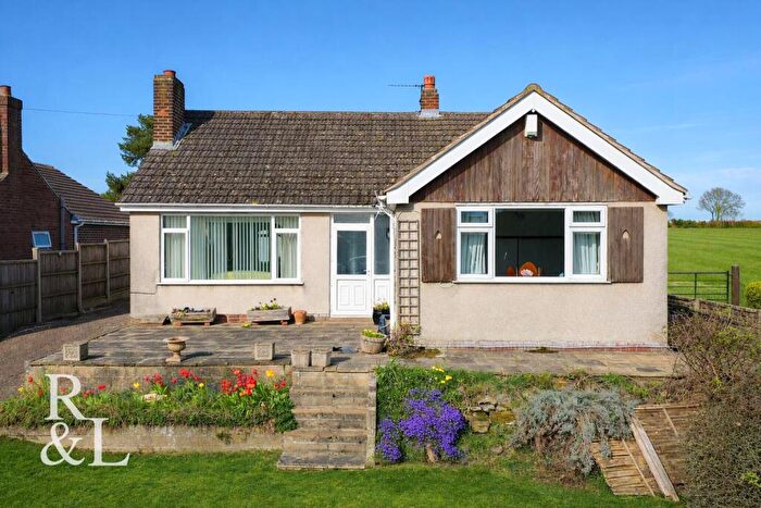 2 Bedroom Detached Bungalow For Sale In Green Lane, Overseal, DE12