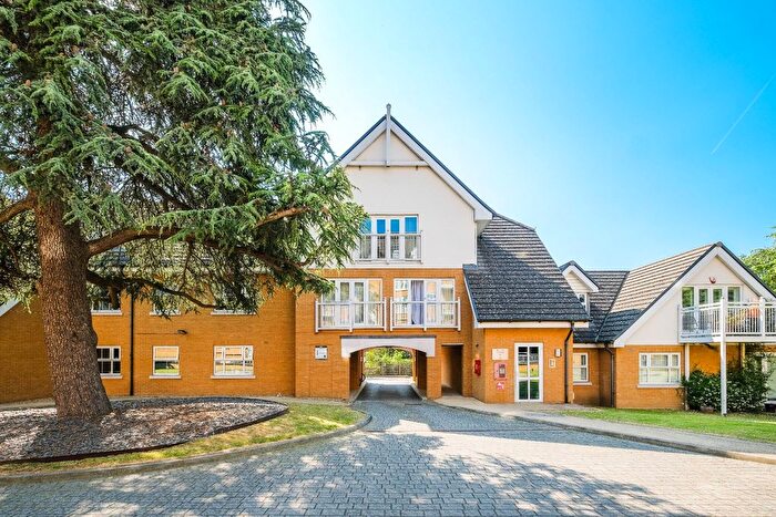 1 Bedroom Flat To Rent In Shore Point, High Road, Buckhurst Hill, Essex, IG9