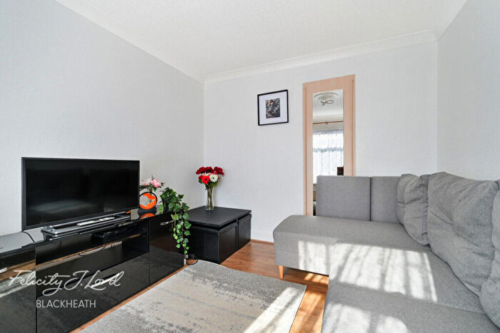 5 Bedroom End Of Terrace House For Sale In Overton Road, Abbey Wood, SE2