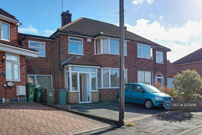 5 Bedroom Semi-Detached House To Rent In Crowhurst Drive, Leicester, LE3