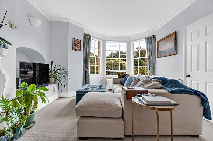 1 Bedroom Flat For Sale In Cotham Road, Bristol, BS6