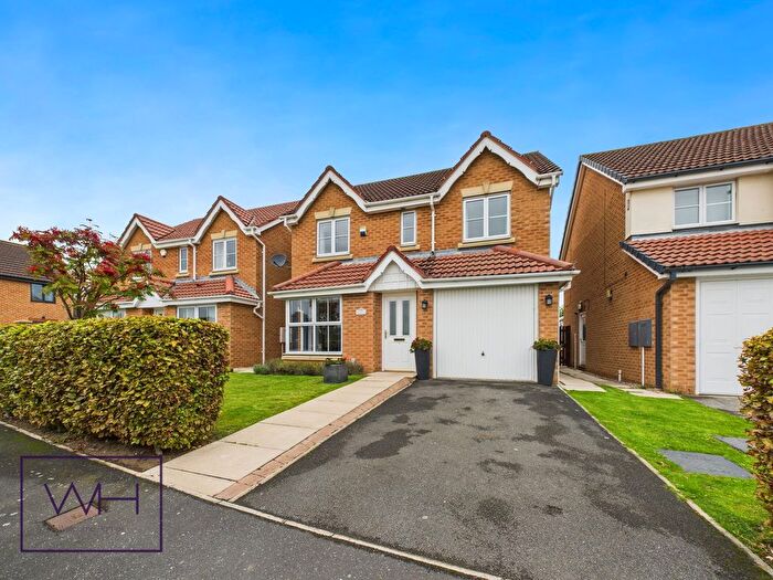 4 Bedroom Detached House For Sale In Caddon Avenue, South Elmsall, Pontefract, WF9