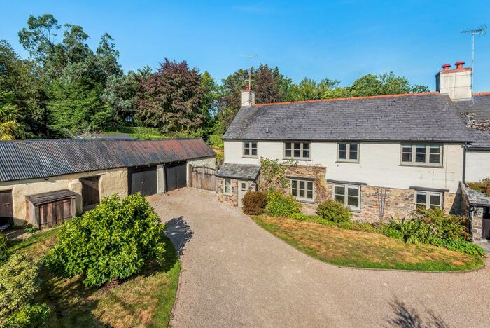 4 Bedroom Semi-Detached House To Rent In Kings Heanton, Barnstaple, EX31