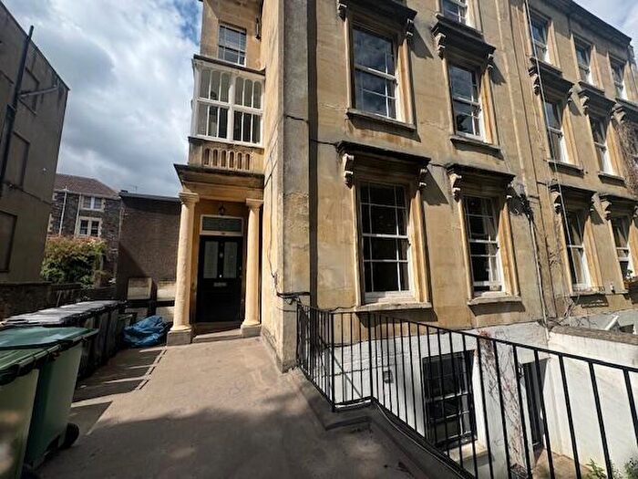 2 Bedroom Flat To Rent In Arlington Villas, Bristol, BS8