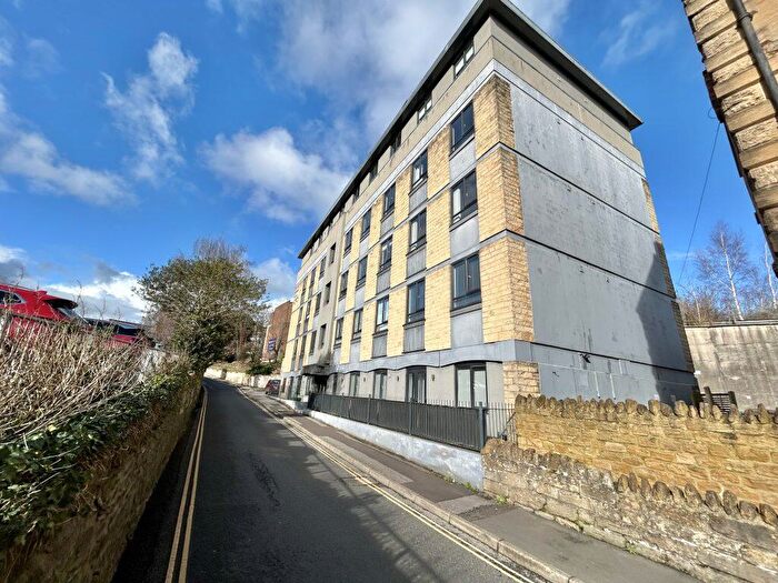 2 Bedroom Flat For Sale In Court Ash, Yeovil, Somerset, BA20