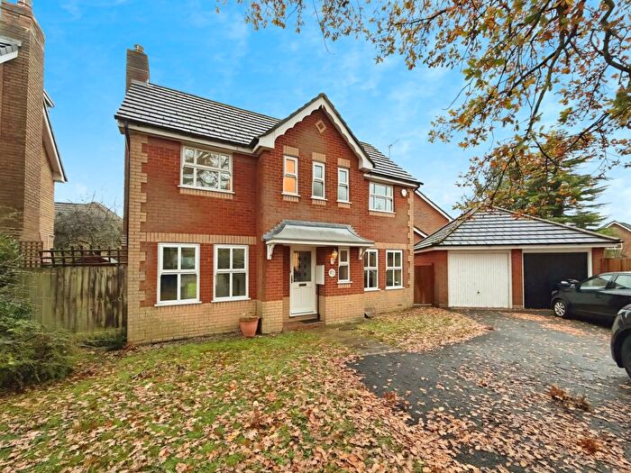 3 Bedroom Detached House To Rent In Boothshall Way, Worsley, Manchester, M28