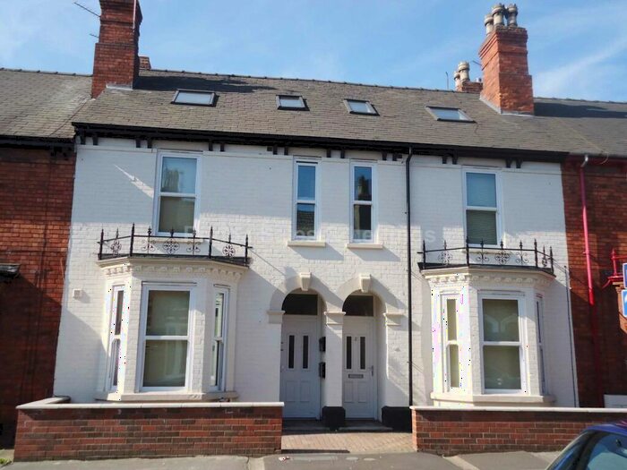 2 Bedroom Apartment To Rent In Sibthorp St, Lincoln, LN5