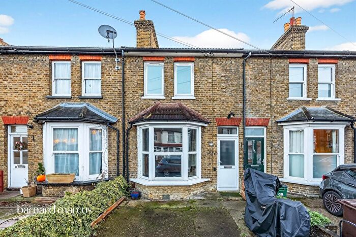 3 Bedroom Terraced House For Sale In Belmont Road, Wallington, SM6