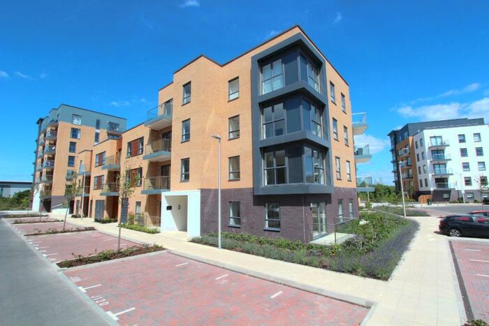 1 Bedroom Flat To Rent In Bedwyn Mews, Kennet Island, Reading, RG2