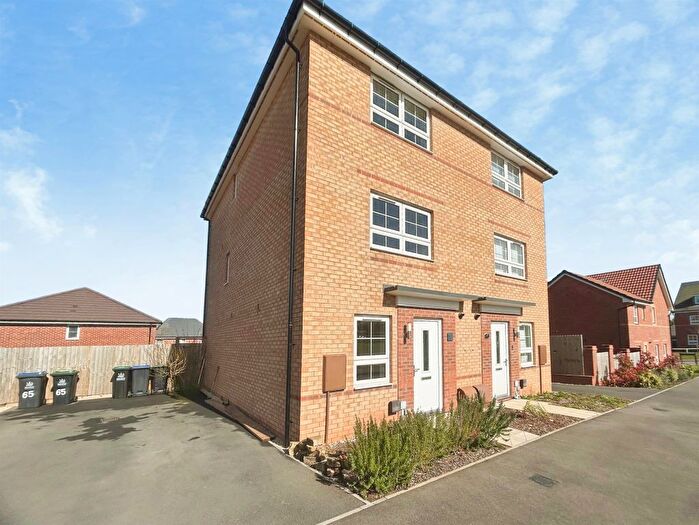 3 Bedroom Semi Detached House For Sale In Bifrost Boulevard, Warsop, Mansfield, NG20