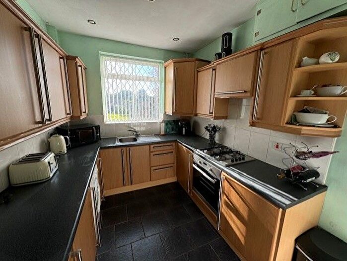 3 Bedroom Semi-Detached House For Sale In West Street, South Kirkby, Pontefract, WF9