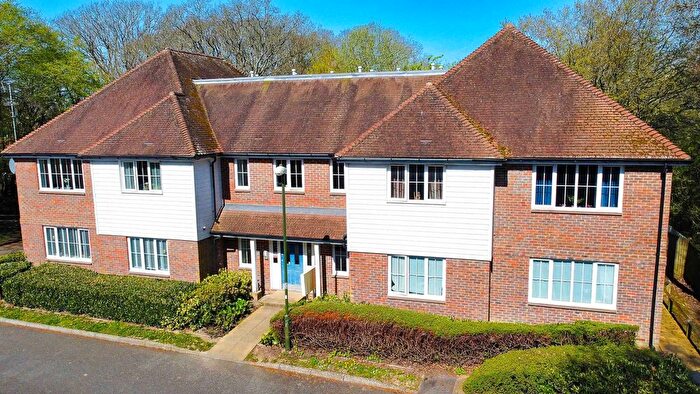 1 Bedroom Flat For Sale In Sycamore Drive, Burgess Hill, RH15