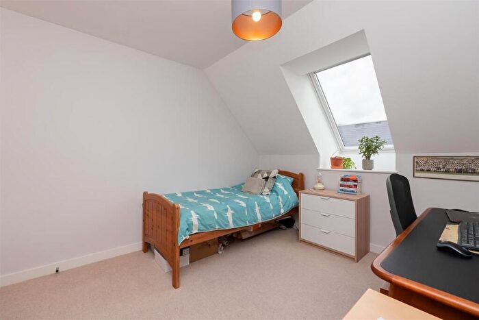 3 Bedroom Flat To Rent In Hope Quay Rope Walk, Bristol, BS1