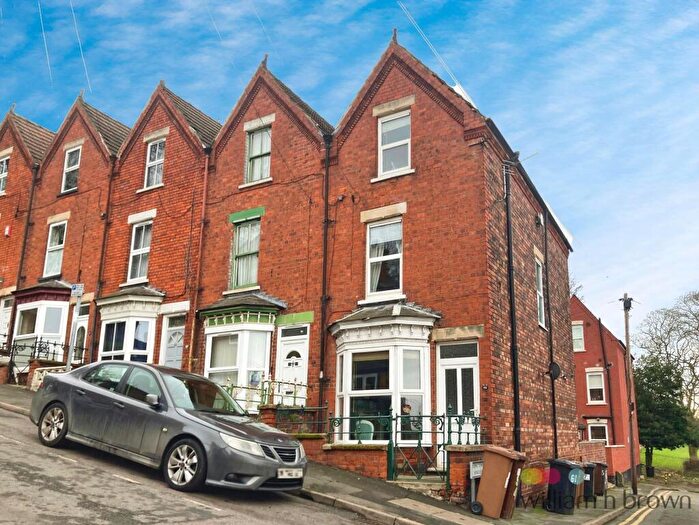 4 Bedroom End Of Terrace House To Rent In Arboretum Avenue, Lincoln, LN2