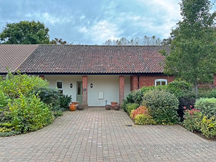 2 Bedroom Semi-Detached Bungalow For Sale In Nacton, Ipswich, IP10