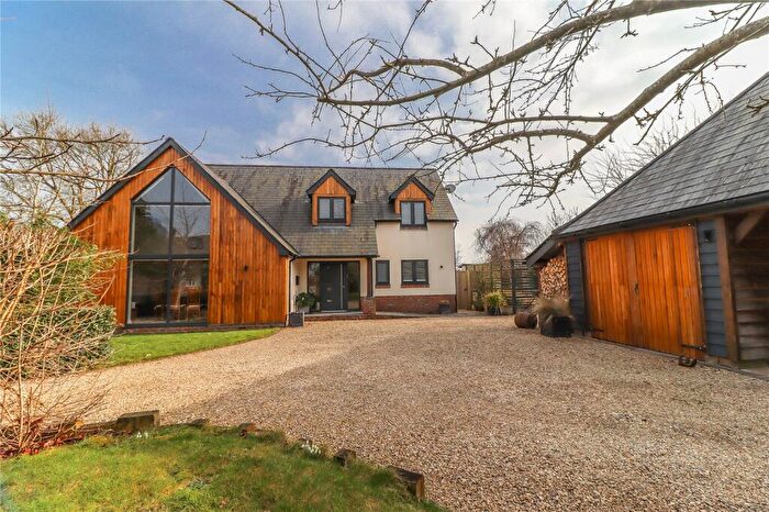 3 Bedroom Detached House For Sale In Houghton, Stockbridge, Hampshire, SO20