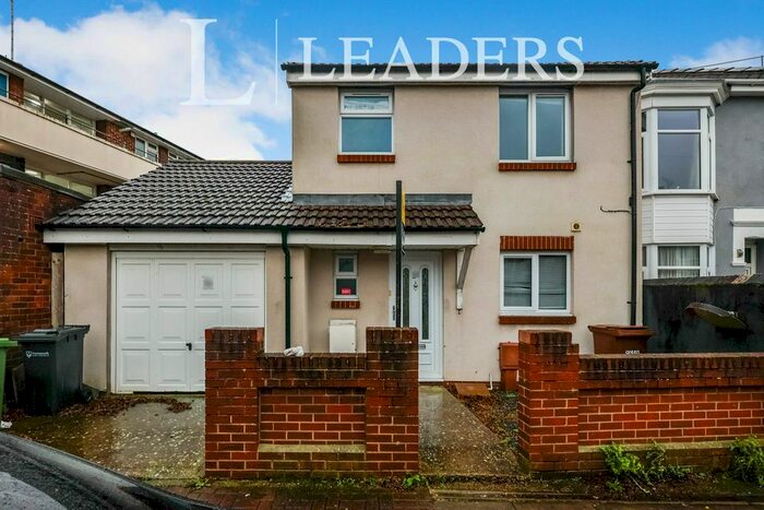 3 Bedroom Semi-Detached House To Rent In Shearer Road, Portsmouth, PO1