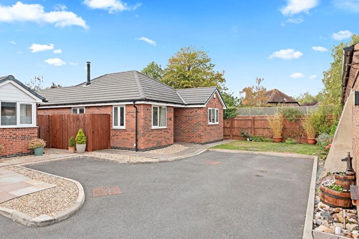 3 Bedroom Bungalow For Sale In Hind Close, Kinoulton, Nottinghamshire, NG12