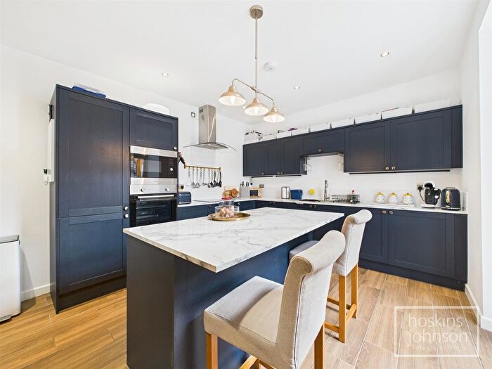 3 Bedroom End Of Terrace House To Rent In De Winton Street, Tonypandy, CF40