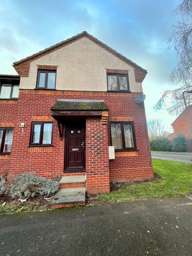 1 Bedroom Terraced House To Rent In Norwood Lane, Newport Pagnell, Milton Keynes, MK16