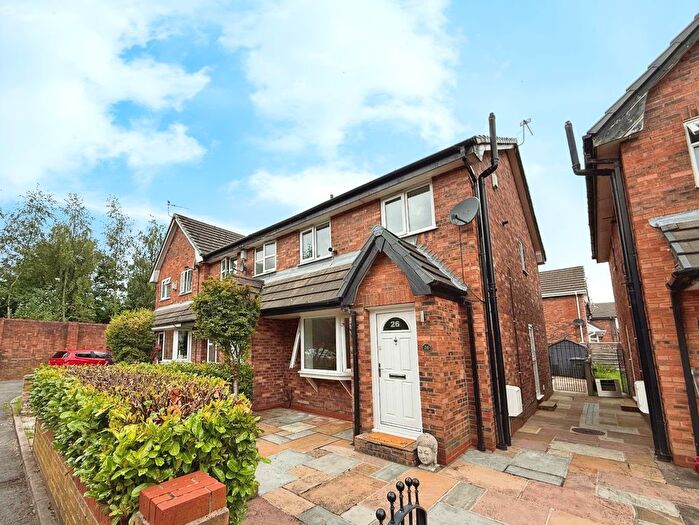 3 Bedroom Semi-Detached House To Rent In Old Mill Close, Pendlebury, Swinton, Manchester, M27