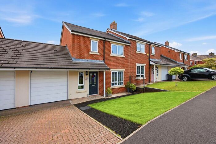 3 Bedroom Semi-Detached House For Sale In Mill Gardens, Great Harwood, BB6
