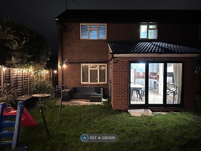 3 Bedroom Semi-Detached House To Rent In Opal Way, Wokingham, RG41