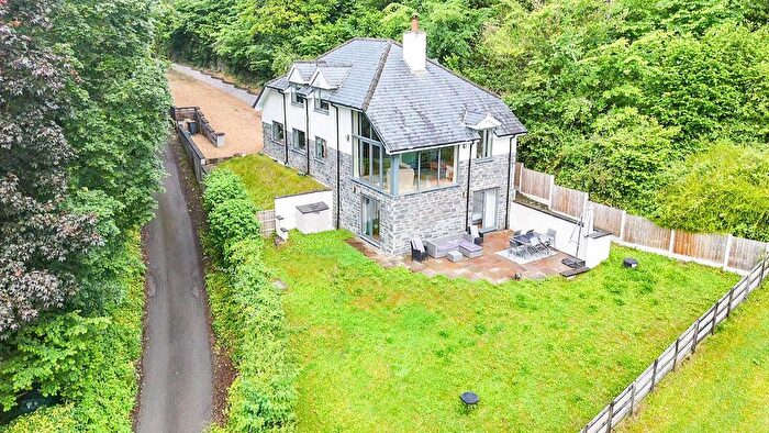 3 Bedroom Detached House For Sale In Quarry Road, Glyn Ceiriog, Llangollen, LL20