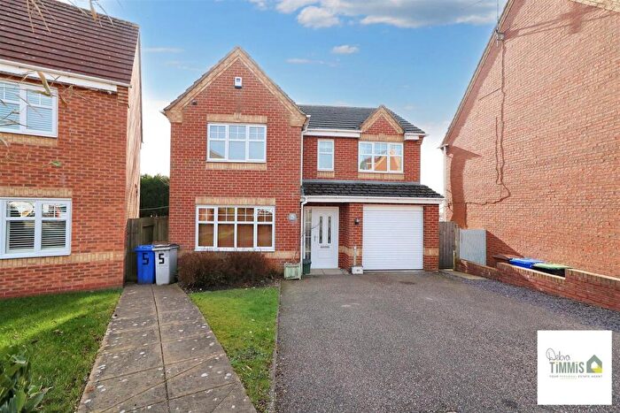 4 Bedroom Detached House For Sale In Royal Close, Baddeley Green, Stoke-On-Trent, ST2