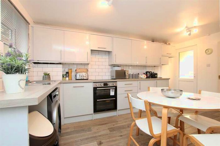 4 Bedroom Terraced House To Rent In Sheridan Road, Bath, BA2