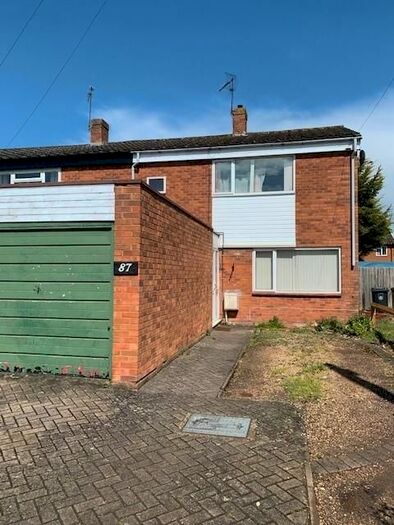 2 Bedroom Terraced House To Rent In Meadow Road, Alcester, B49