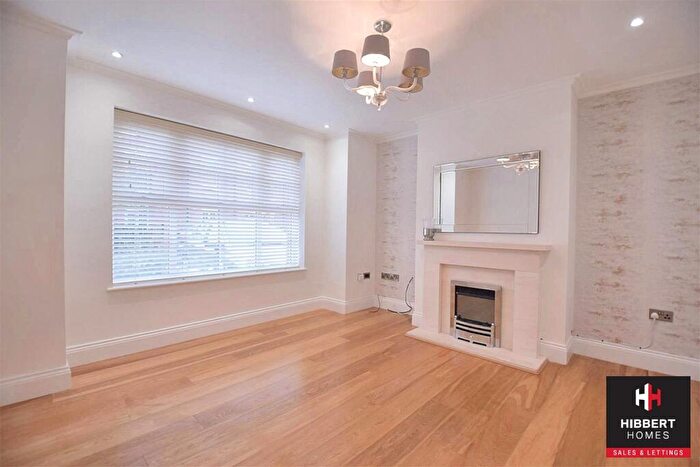 5 Bedroom Semi-Detached House To Rent In Hazelmere Gardens, Sale, M33