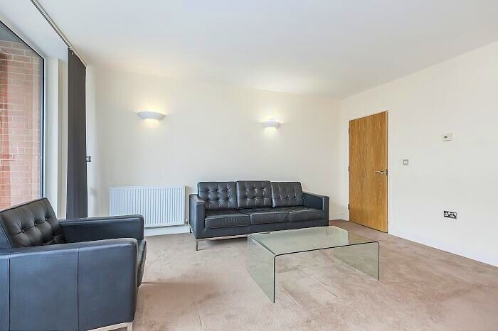 Apartment To Rent In Seagull Lane, E16