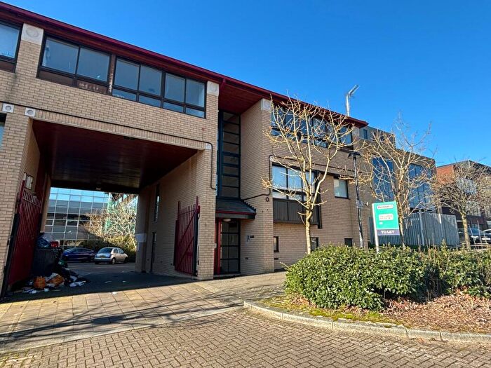 2 Bedroom Apartment To Rent In South Seventh Street, Milton Keynes, MK9