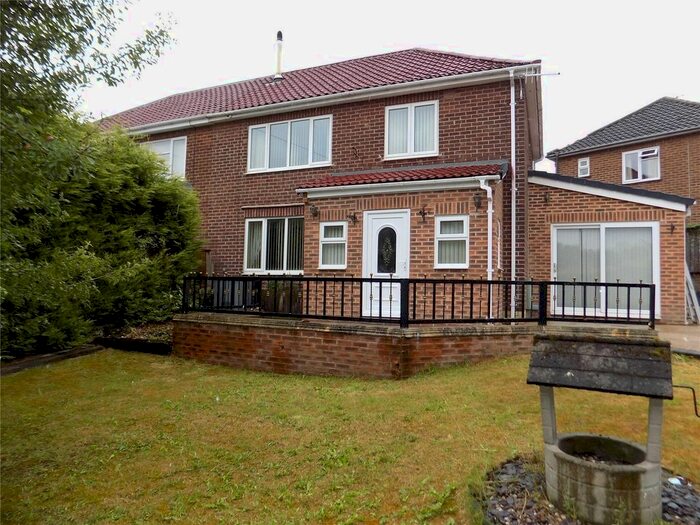 3 Bedroom Semi-Detached House To Rent In Gregory Avenue, Langley Mill, Nottingham, NG16