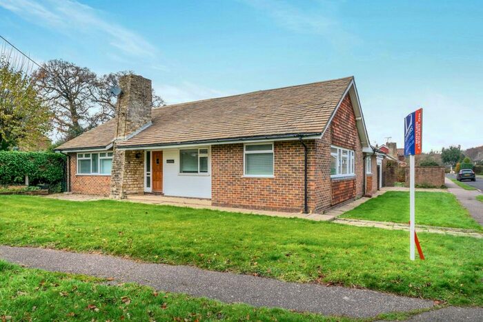 4 Bedroom Detached House To Rent In Mannings Heath, RH13