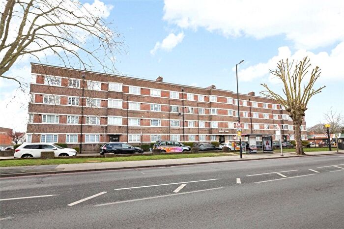 4 Bedroom Apartment To Rent In London Road, Thornton Heath, CR7
