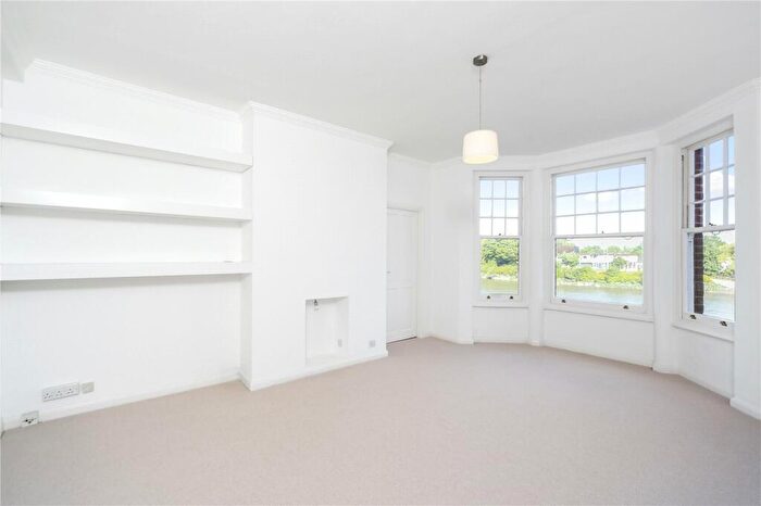 2 Bedroom Apartment To Rent In Elm Bank Mansions, The Terrace, London, SW13