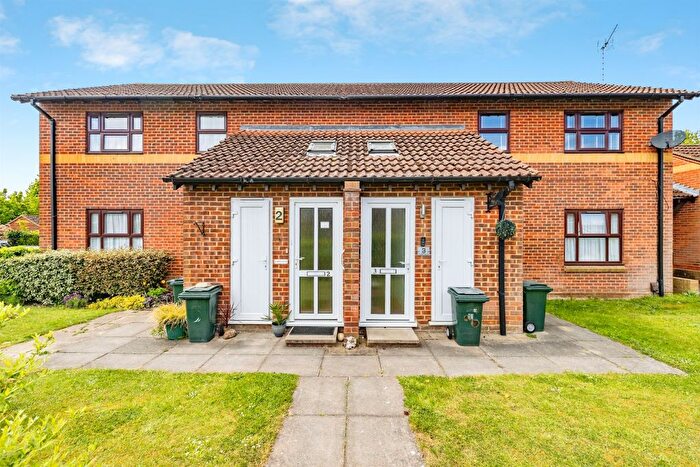 2 Bedroom Maisonette For Sale In Dulwich Way, Croxley Green, Rickmansworth, WD3