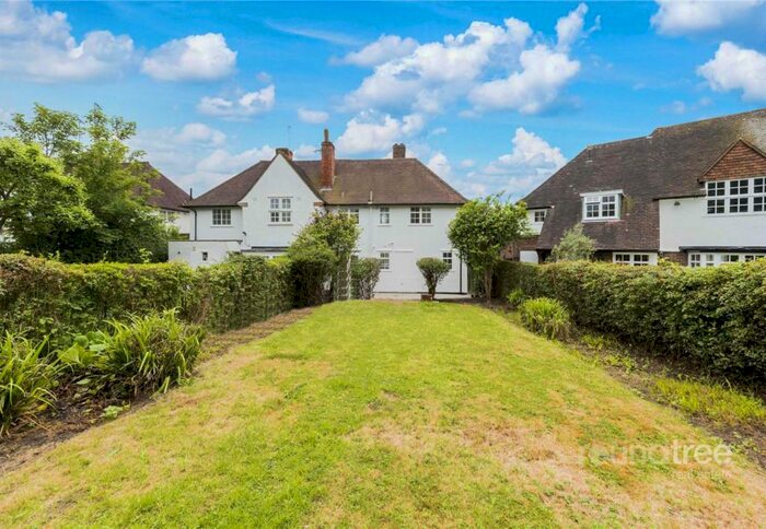 3 Bedroom House To Rent In Brookland Rise, Hampstead Garden Suburb, NW11