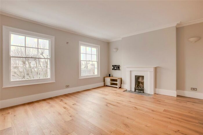 2 Bedroom Maisonette To Rent In Mornington Terrace, Camden, London, NW1