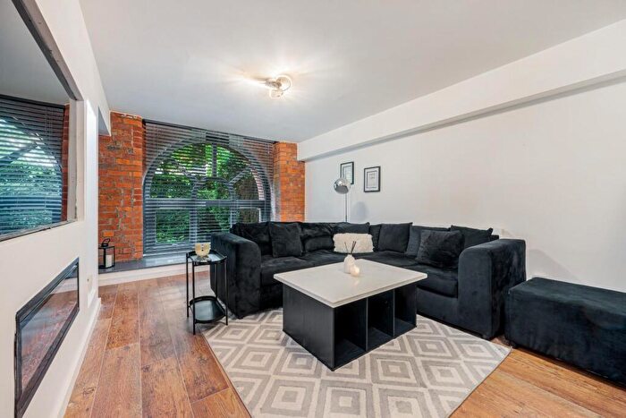 1 Bedroom Apartment For Sale In Valley Mill, Eagley Valley, Bolton, BL7