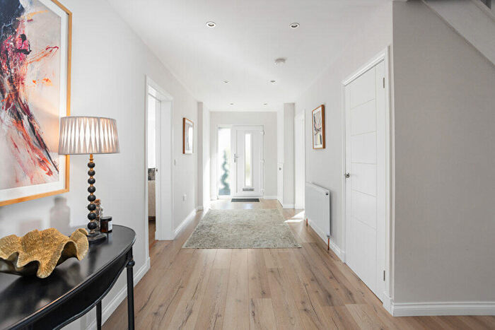 5 Bedroom Detached House For Sale In Inverallan Drive, Bridge Of Allan, FK9