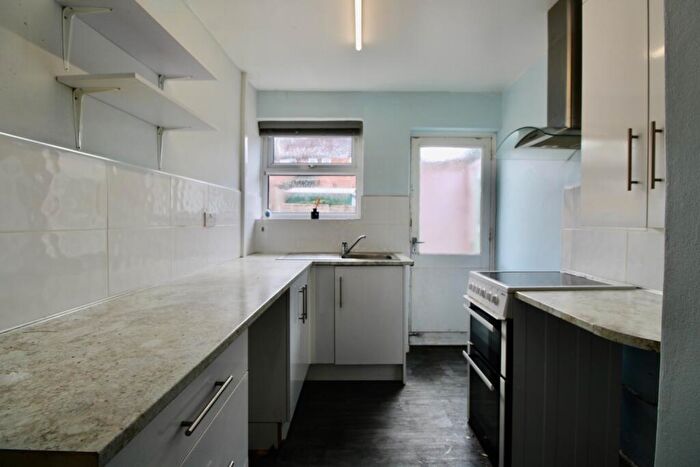 2 Bedroom End Of Terrace House To Rent In New Romney Crescent, Leicester, LE5