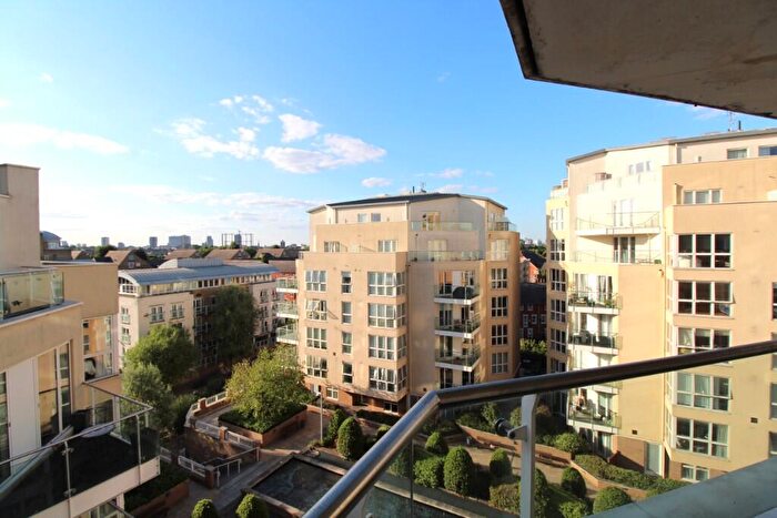 2 Bedroom Apartment To Rent In Water Gardens Square, London, SE16