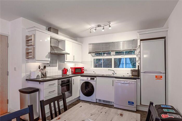 2 Bedroom Apartment To Rent In Bull Lane, Crews Hole, Bristol, BS5